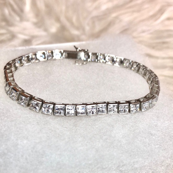 Touchstone Crystal Jewelry - Touchstone Crystal “Beautifully Brilliant” Tennis Bracelet